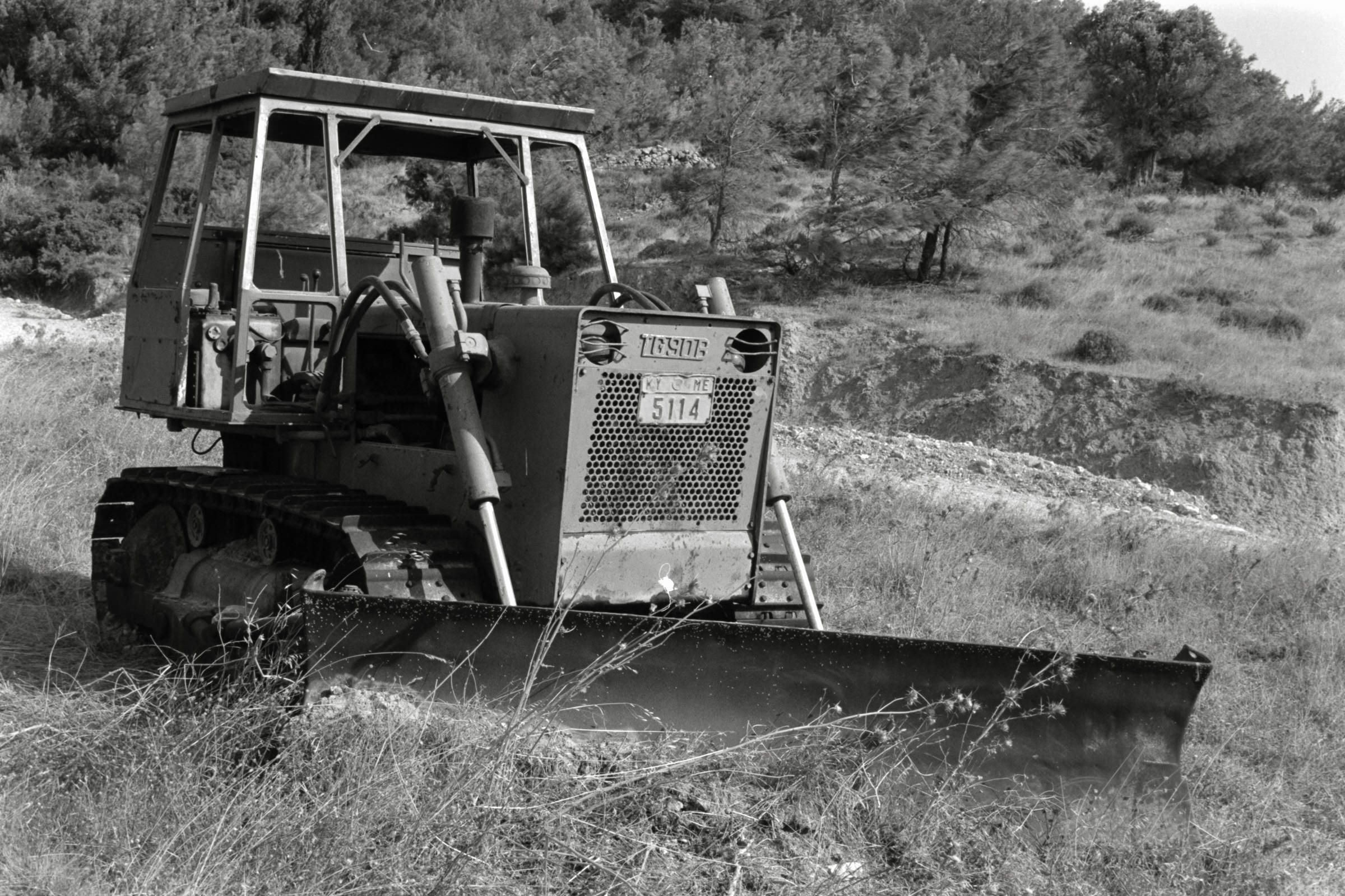 AHP F1991 09 001 sc250507 img18 NLP